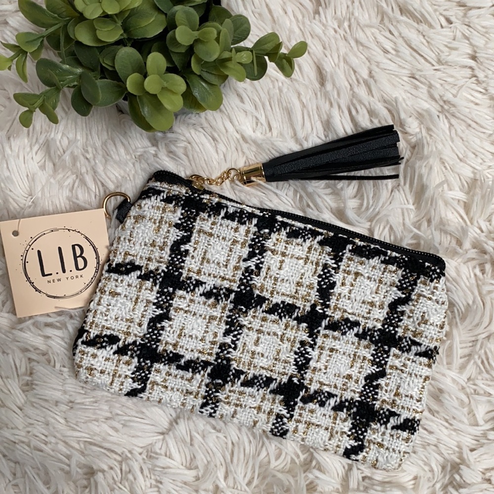 L.I.B. New York Plaid Wristlet 💗 White Black Gold